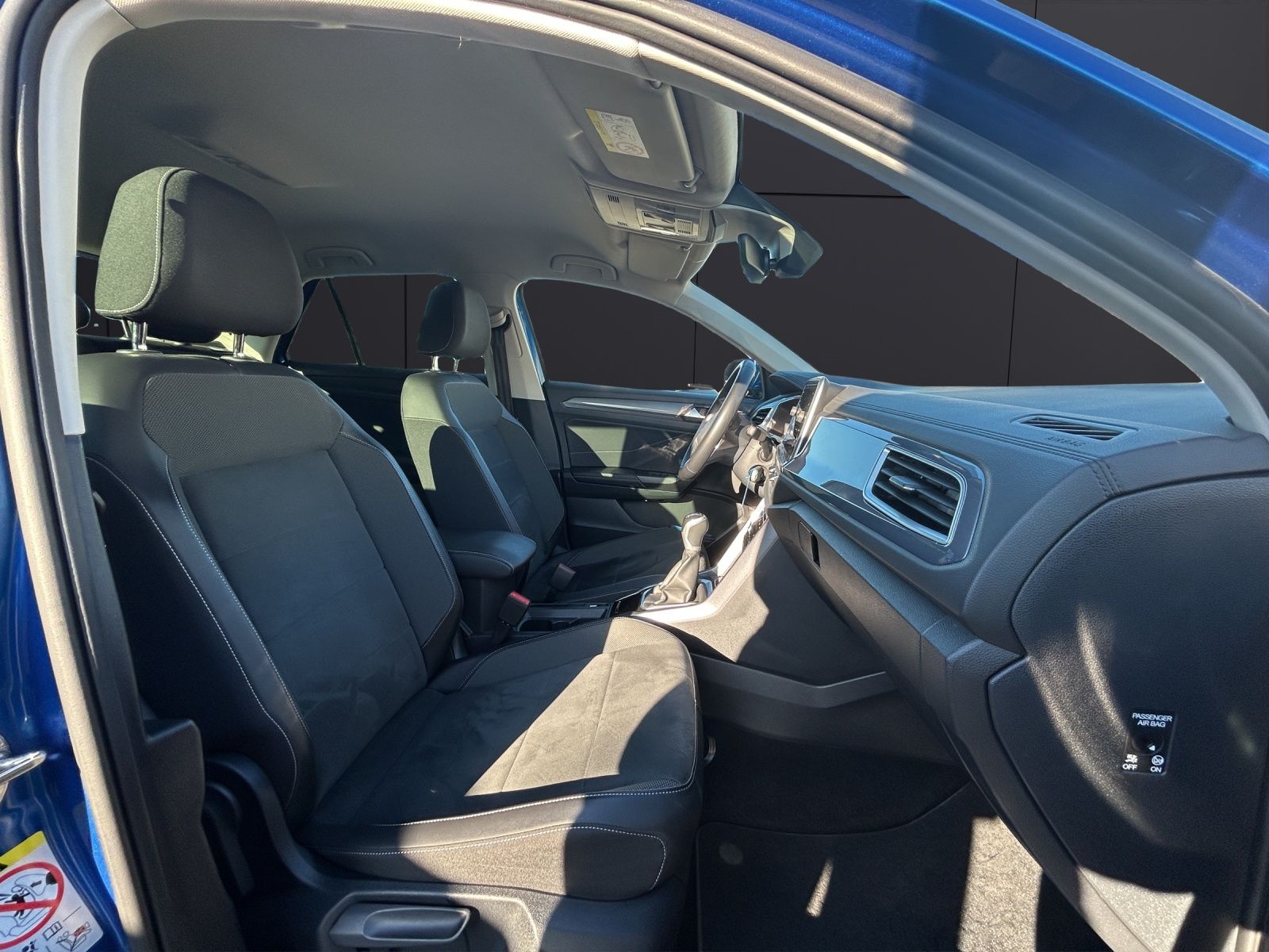 Fahrzeugabbildung Volkswagen T-Roc Style TDI LED+ ACC SH AppConnect Ambiente