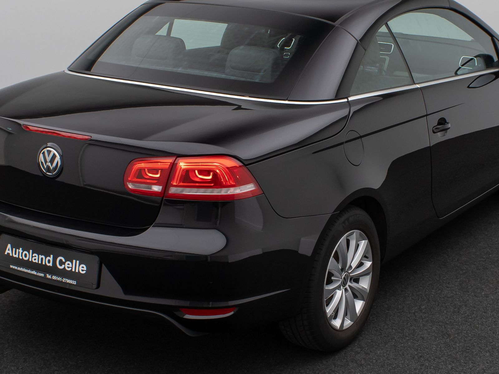 Fahrzeugabbildung Volkswagen Eos Basis Sitzhzg 8fach Schiebedach Bi-Xenon