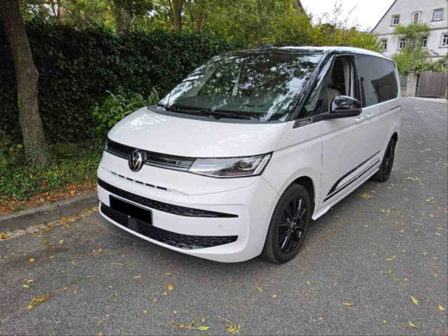 Volkswagen T7 Multivan 2,0 TDI Edition AHK el.Türen Standhz
