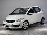 Mercedes-Benz A 150 *1.HAND*TÜV+SERVICE-NEU*KLIMA*S-HEIZUNG* - Mercedes-Benz A 160 in Solingen