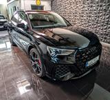 Audi RSQ3 RS Q3 2.5 TFSI quattro B&O AHK - schwarze Audi RSQ3