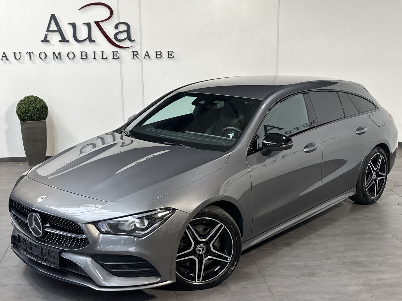 Fahrzeugabbildung Mercedes-Benz CLA 220d Shooting Brake 4Matic AMG-Line NAV+LED