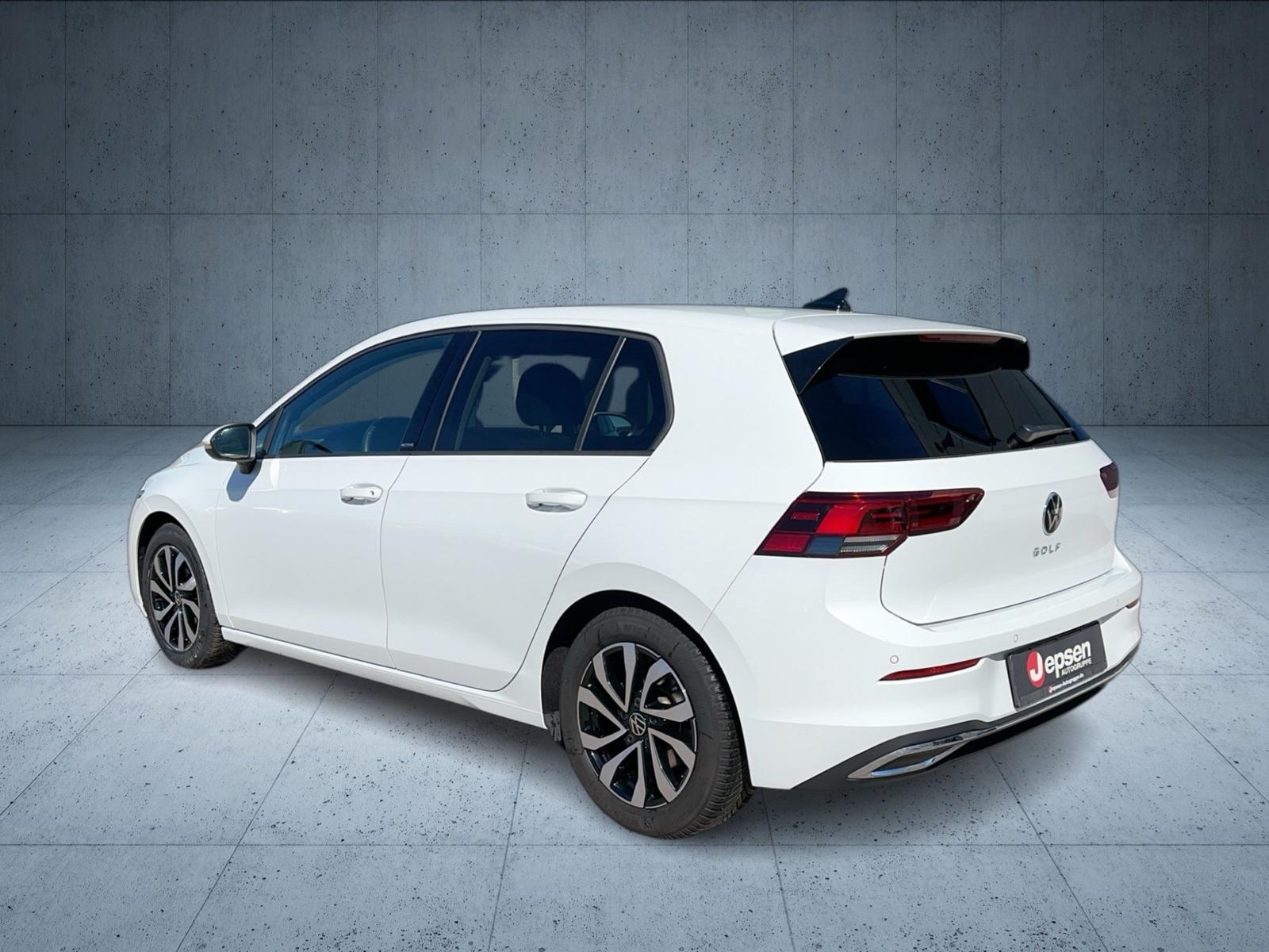 Volkswagen Golf Active /AHK /ACC /SPORTFAHRWERK