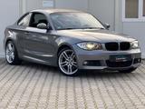 BMW 123d Coupe M-Paket Automatik Euro5 Xenon TÜV - graue BMW 123