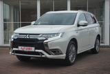 Mitsubishi Outlander 2.4 PHEV Plus Spirit 4WD LED AHK 360° - Mitsubishi Outlander: Spirit