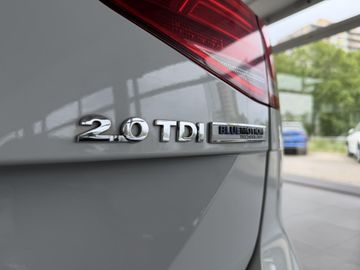 Volkswagen Passat Variant - 7