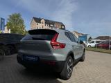 Volvo XC40 B3 Plus Dark - Volvo aus 2024