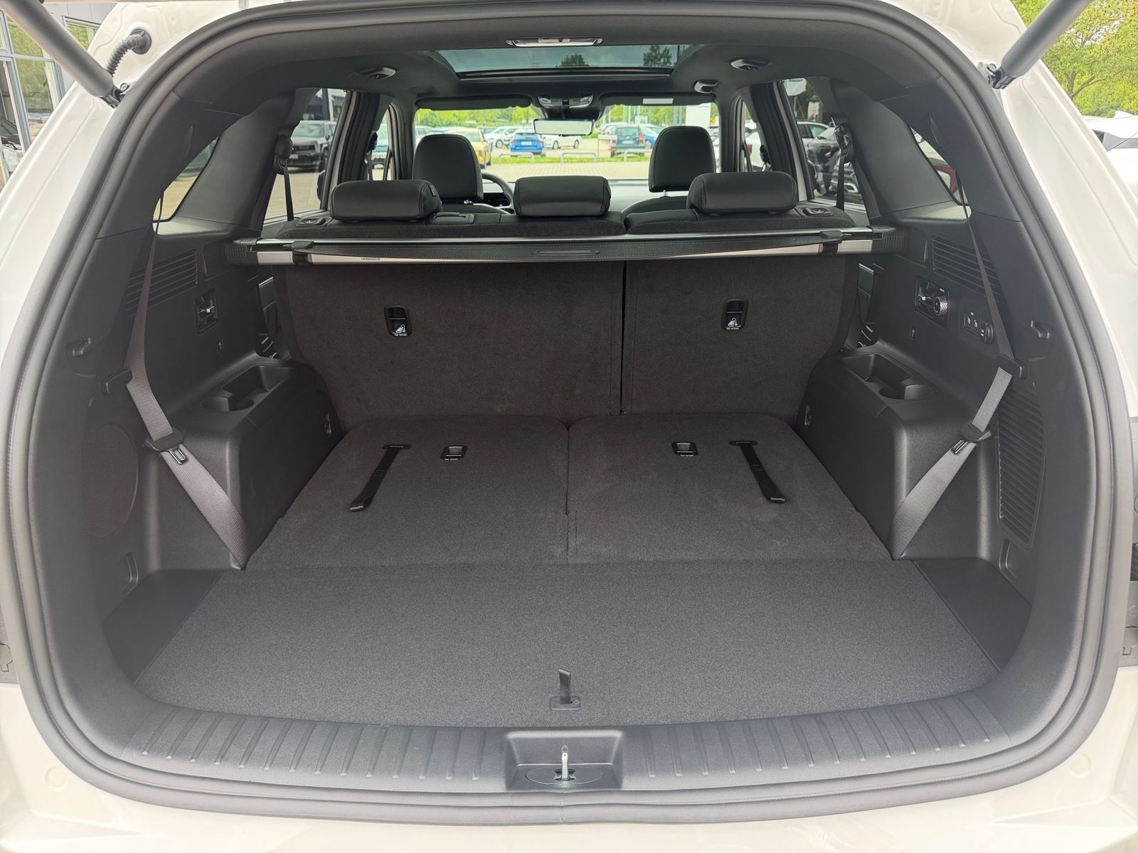 Fahrzeugabbildung Kia Sorento 2.2D AWD DCT8 PLAT 7S NAPPA PREM GD AHK