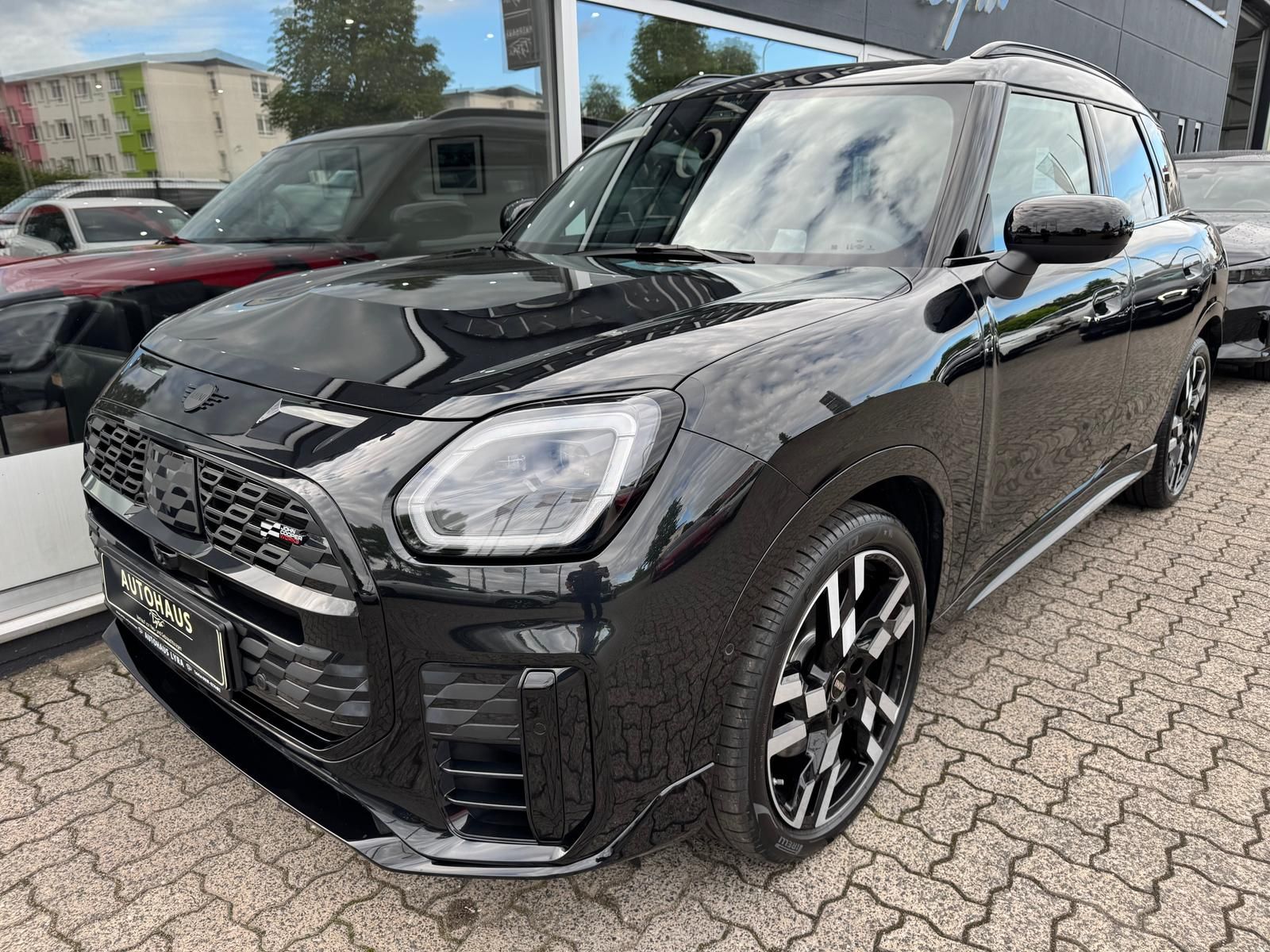 MINI Countryman S ALL4 JCW*LED*PANO*H&K*360°KAM*HUD* imagem 3