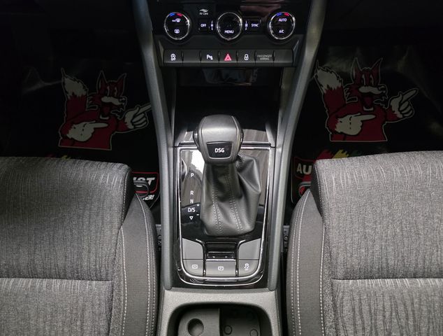 SKODA Karoq — Foto 26