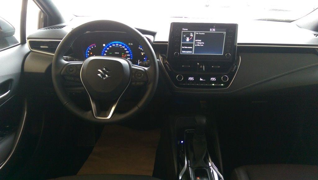 Suzuki Swace 1.8 Hybrid CVT Comfort+