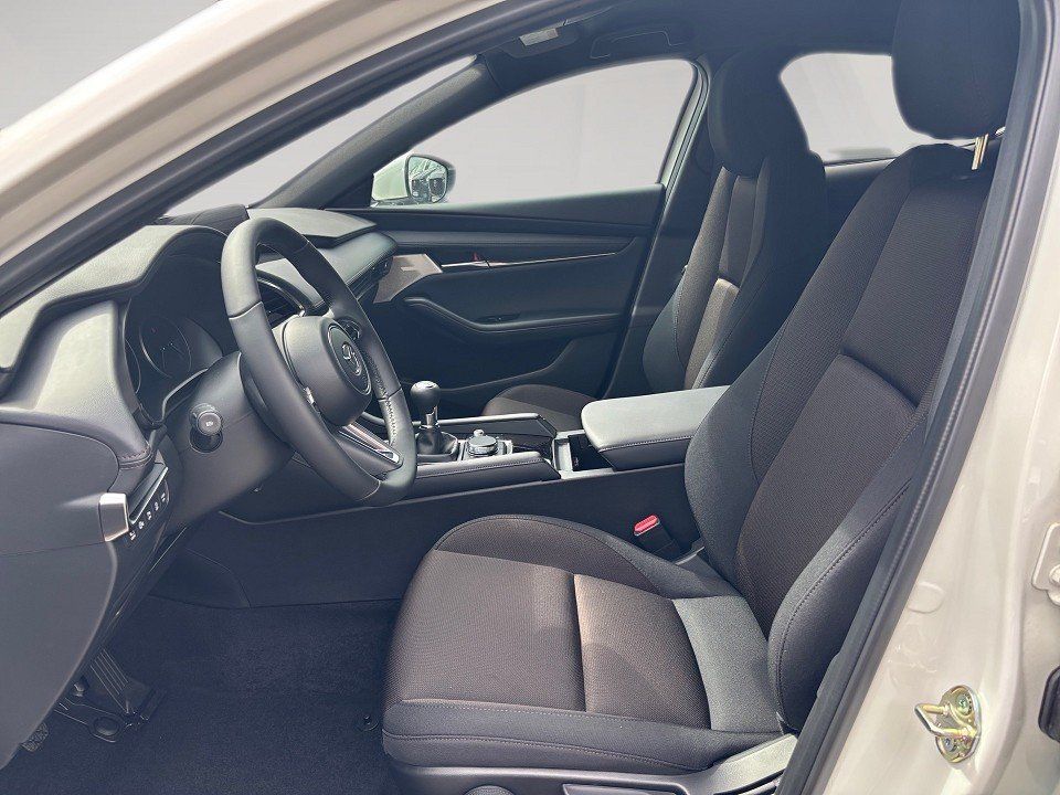 Fahrzeugabbildung Mazda 3 2.5i 140PS Exclusive-Line