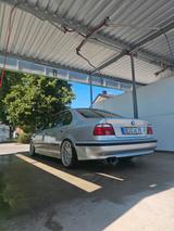 BMW E39 528i 18" 8fach / Magnaflow ESD - BMW 528 aus 1998: 528i