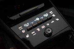 PORSCHE Cayenne GTS | Pano | SportDesign | Carbon | 22" PORSCHE Cayenne GTS | Pano | SportDesign | Carbon | 22"