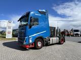 Volvo FH 460 4x2 trekker Globetrotter / 2x Fuel Tank