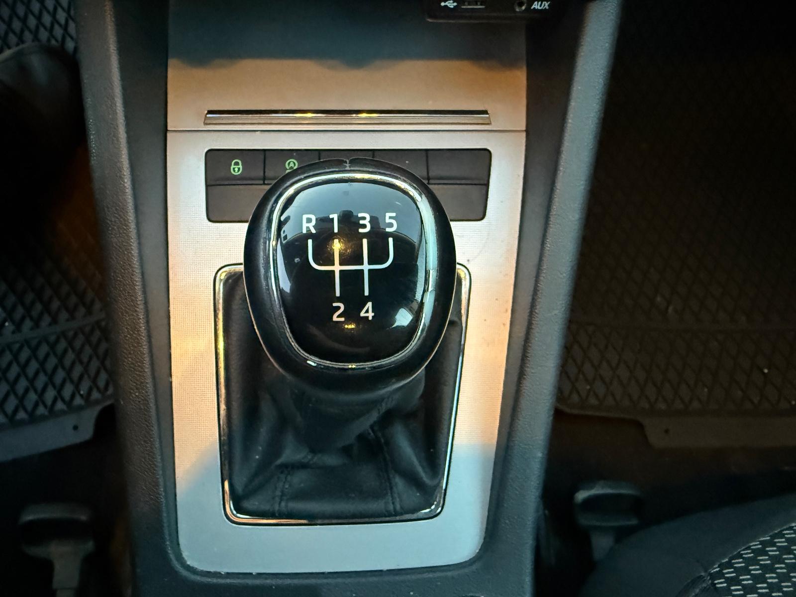 Skoda Octavia 2014 — photo 10