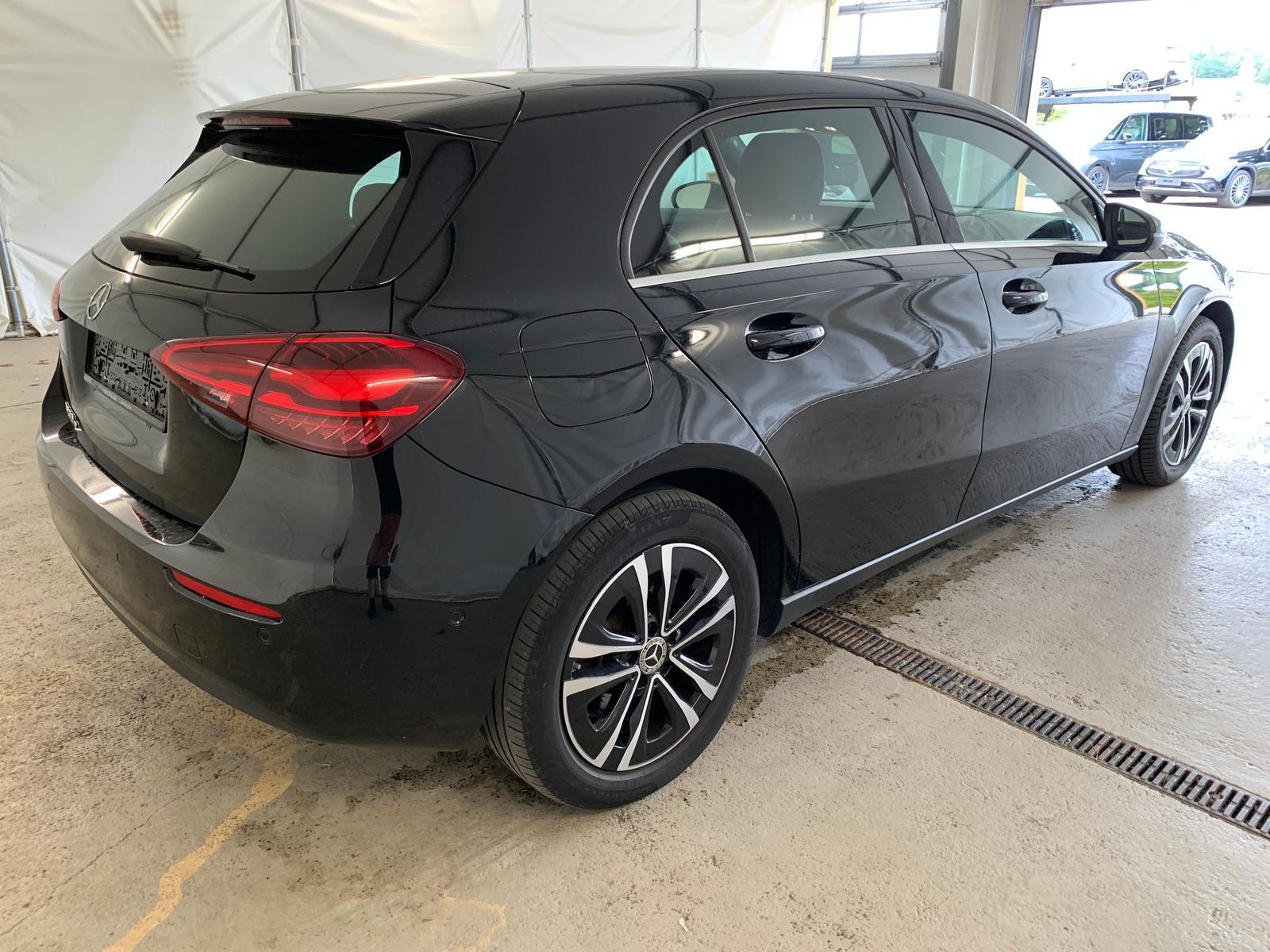 Mercedes-Benz A 250 e MOPF AHK/KAMERA/WIDESCREEN/LED/DAB