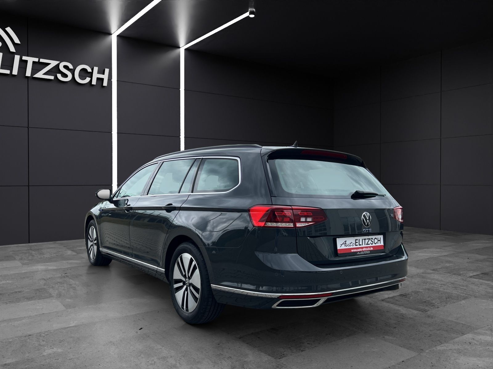 Fahrzeugabbildung Volkswagen Passat Variant GTE 1.4 TSI DSG LED Navi ACC SHZ
