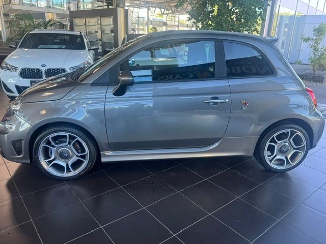 Fahrzeugabbildung Abarth 595C KLIMA NAV PDC 17"