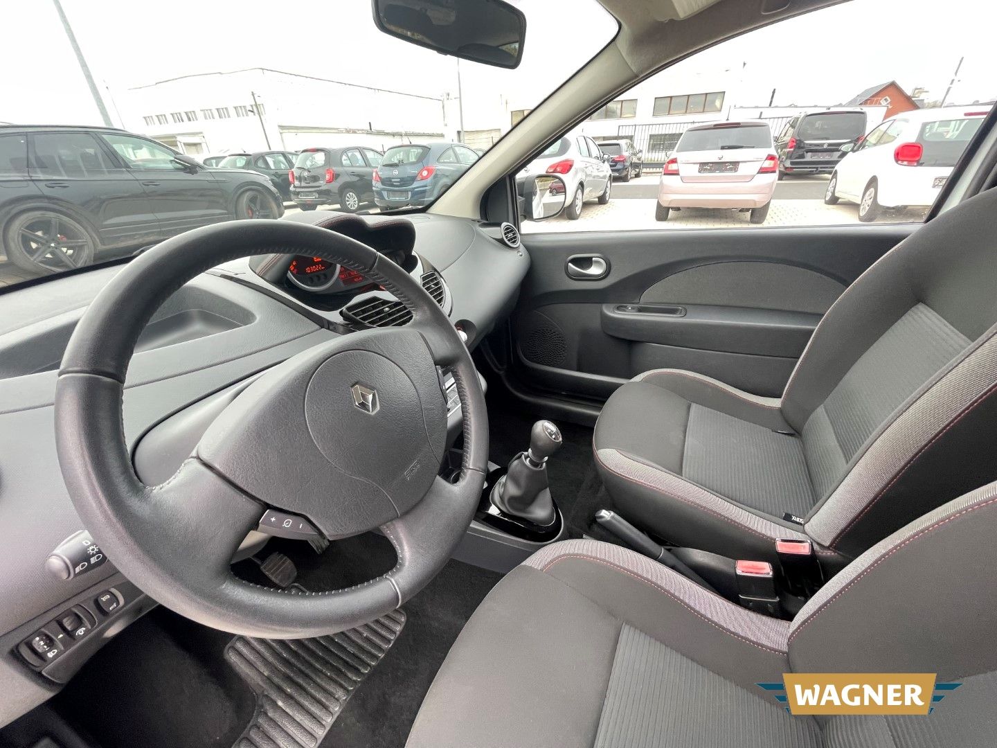 Fahrzeugabbildung Renault Twingo Dynamique Tempomat Klimaanlage