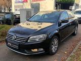 Volkswagen Passat Lim. 1.4 TSI Comfortline NAVI|PDC|LM - Volkswagen Passat aus 2013