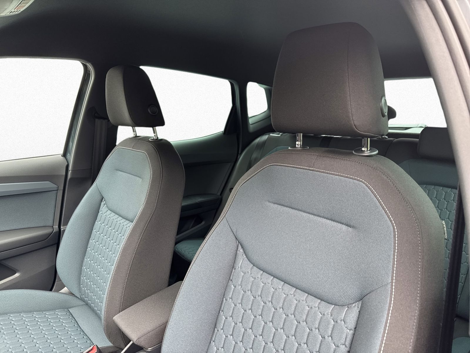 Seat Arona - Bild 9