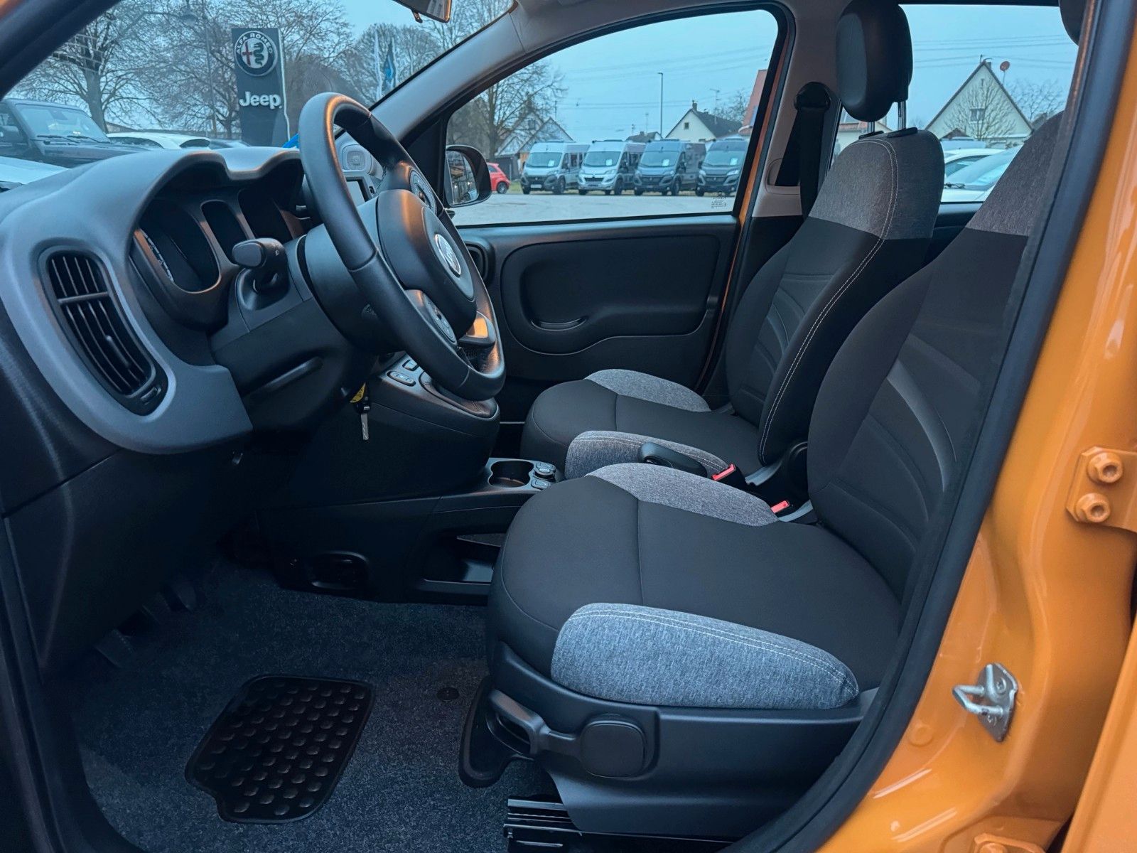 Fahrzeugabbildung Fiat Panda City Life Sitzheizung Klima Carplay