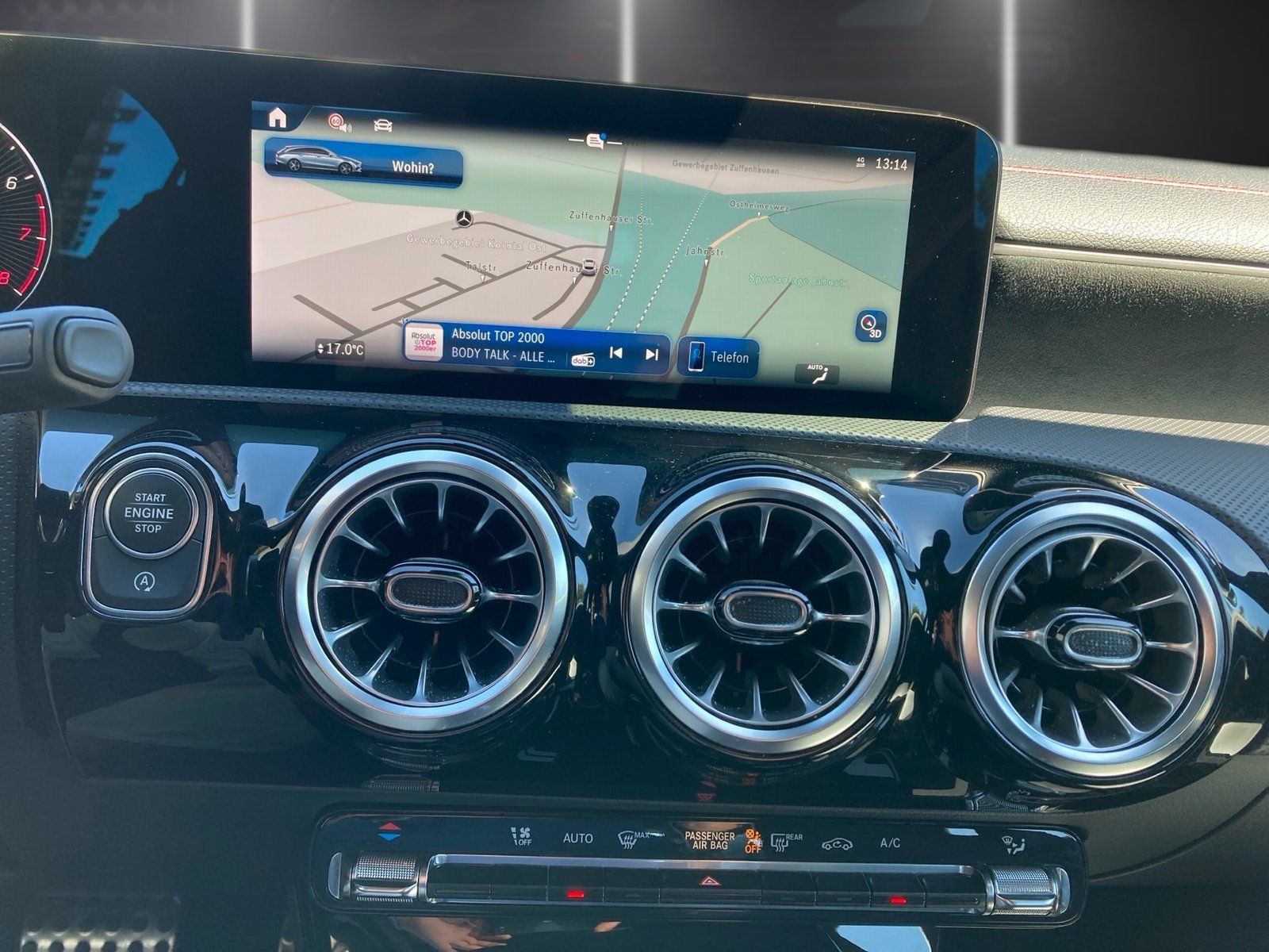 Fahrzeugabbildung Mercedes-Benz CLA 180 SB AMG Line*LED*Kamera*CarPlay*18"*Easy*