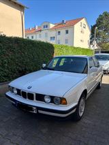 BMW 520i E34 - BMW 520: 520i E34