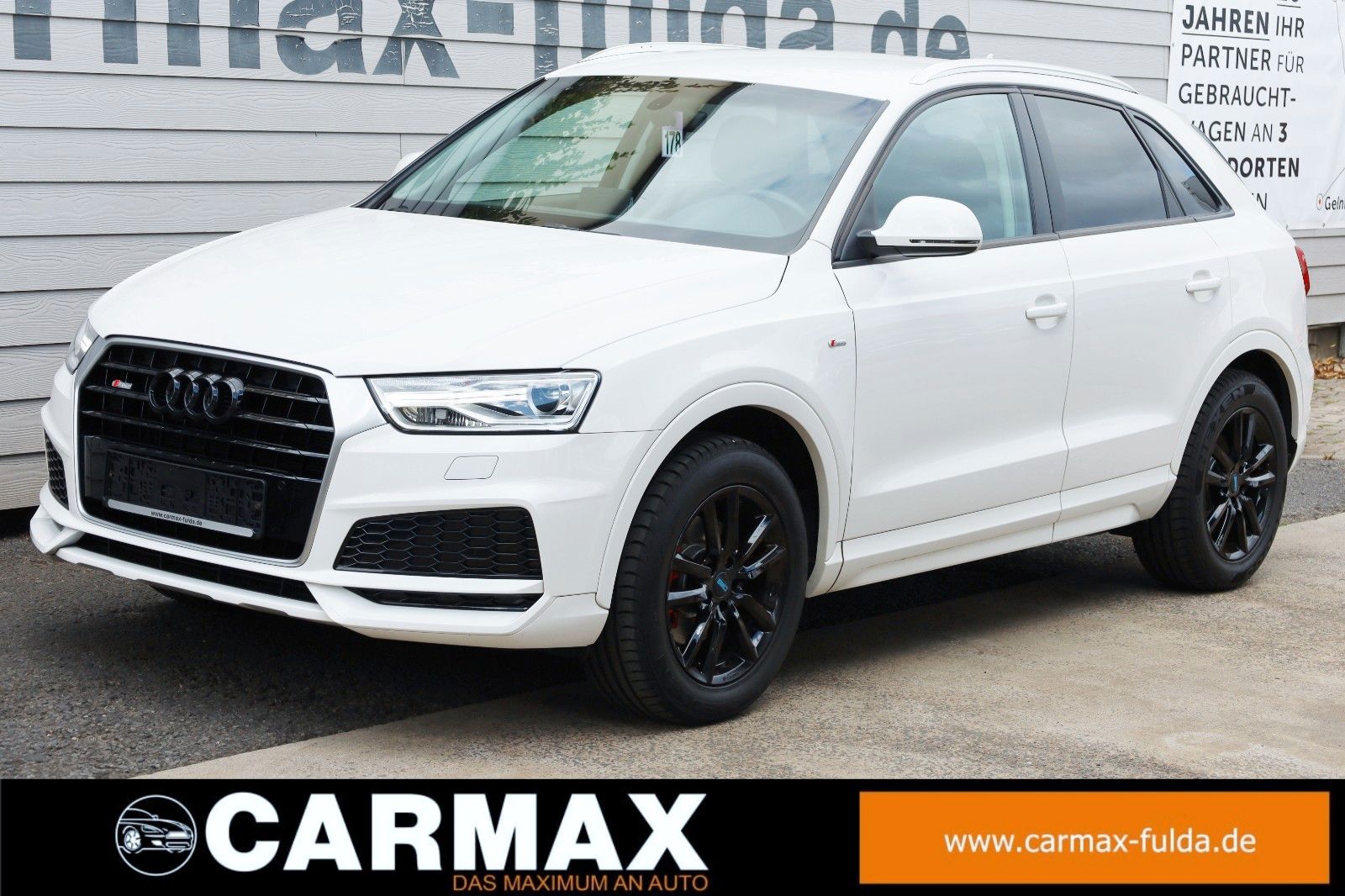 Fahrzeugabbildung Audi Q3 1.4 TFSI Paket S Line Navi,Xenon,SH,AHK,SR+WR