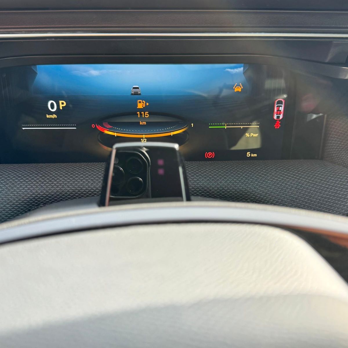 Fahrzeugabbildung Citroën C5 Aircross 145 Hybrid MAX