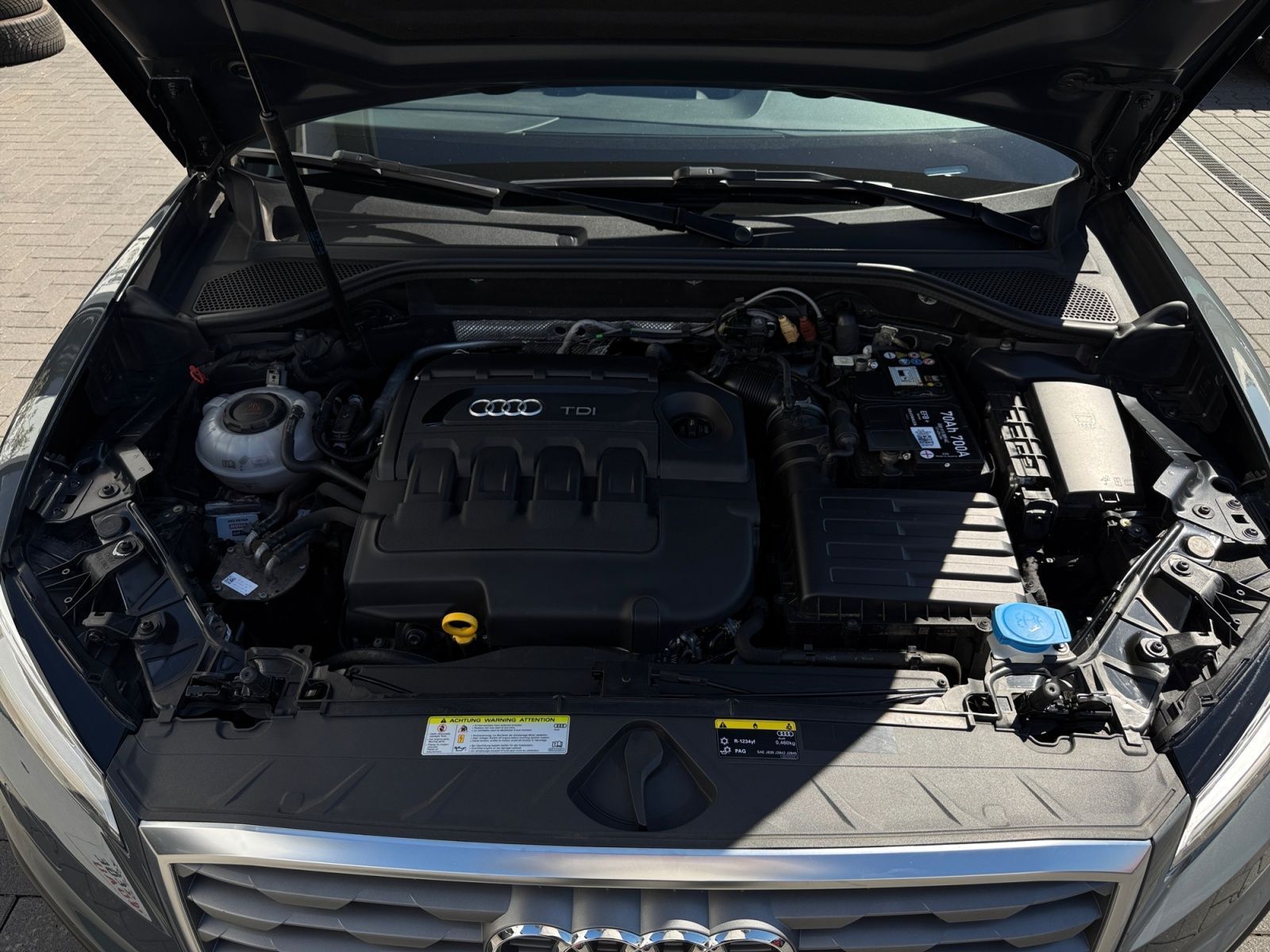 Fahrzeugabbildung Audi Q2 35 TDI S-tronic AHK AMBIENTE NAVI