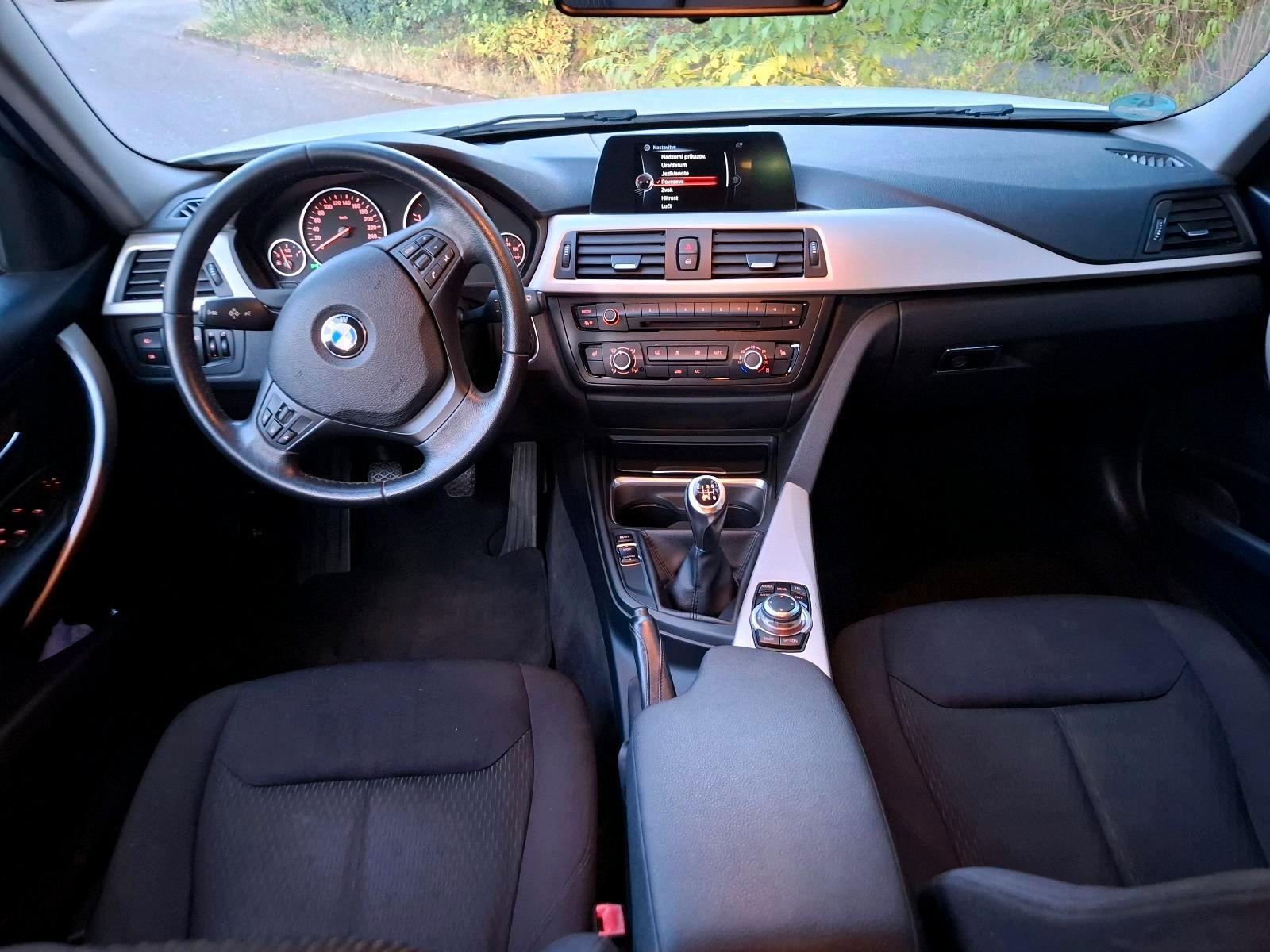 BMW 318 2014 — photo 5