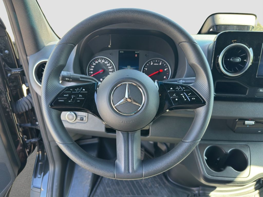 Fahrzeugabbildung Mercedes-Benz Sprinter 315 CDI Kasten BASE Hochdach Standard