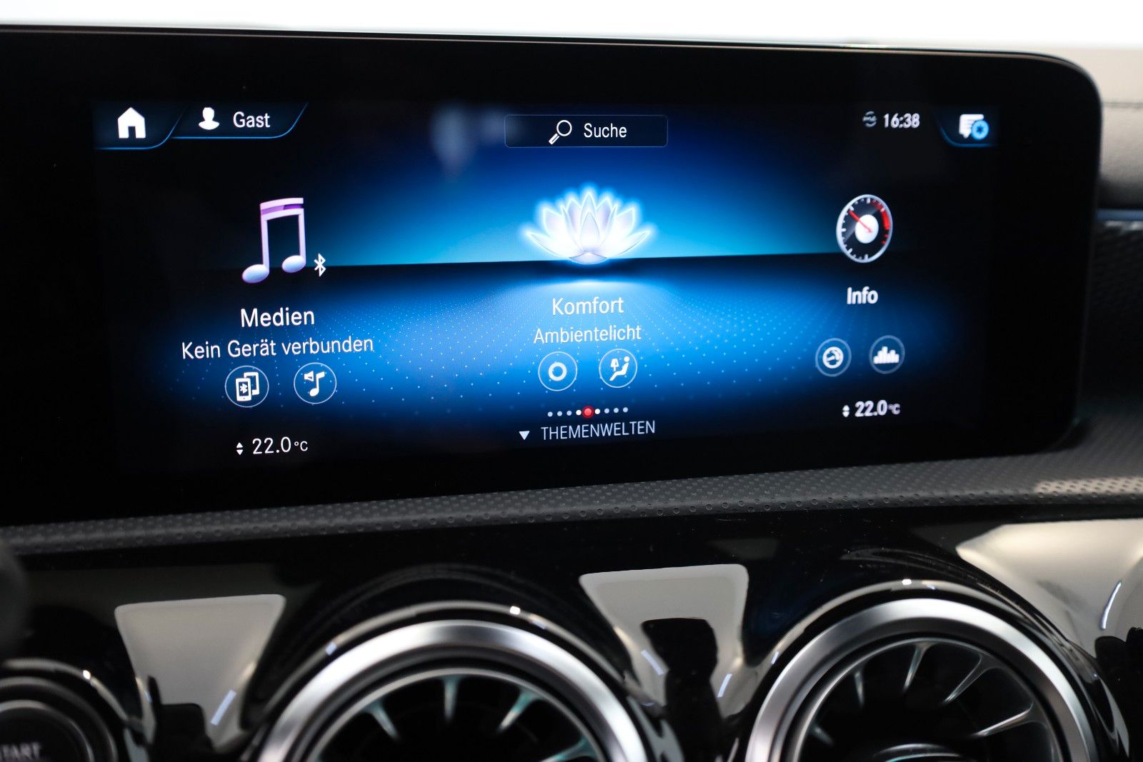 Fahrzeugabbildung Mercedes-Benz CLA 220d SB Progressive,SH,Navi,LED,Kamera +WR