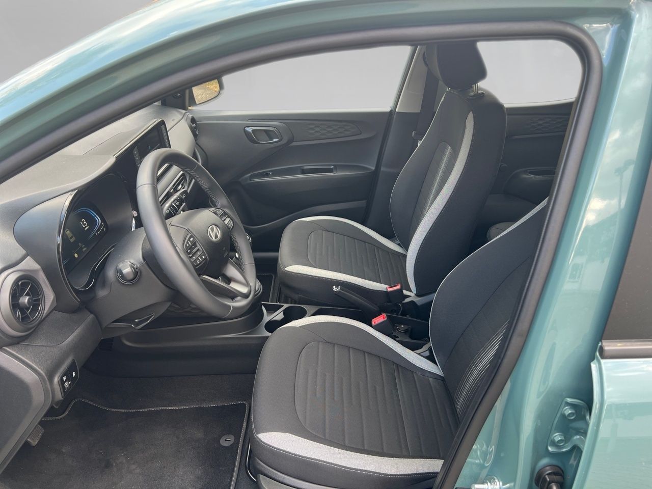Fahrzeugabbildung Hyundai i10 Select *KAMERA*NAVI*RADIO*KLIMA*PDC*CARPLAY*
