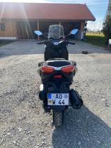 Yamaha X Max 125 - YAMAHA X MAX