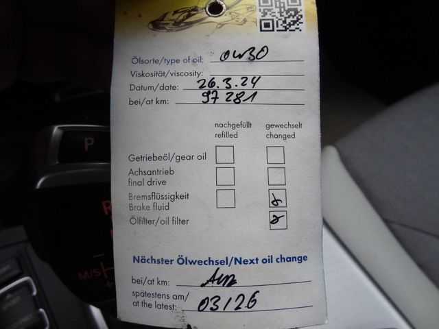 Fahrzeugabbildung BMW 116 i/Automatik/1.Hd/Kamera/Navi/Xenon/AHK/