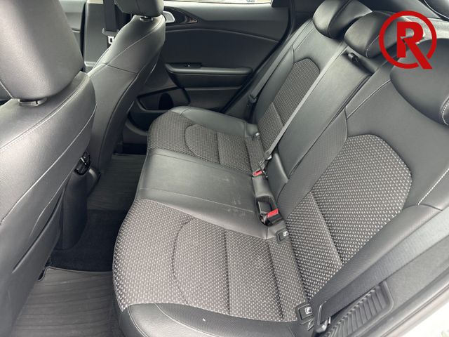 XCeed Vision Plug-in Hybrid 1.6 Navi Mehrzonenkl