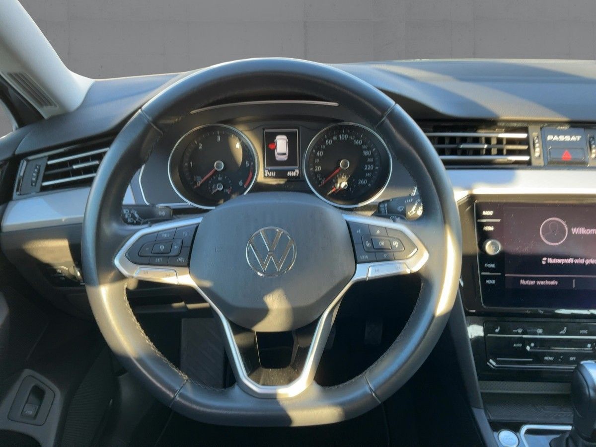 Volkswagen Passat Variant - Bild 10