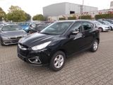 Hyundai ix35 Style 2WD AHK abn., Allwetter, Teilleder - Hyundai ix35 in Düsseldorf