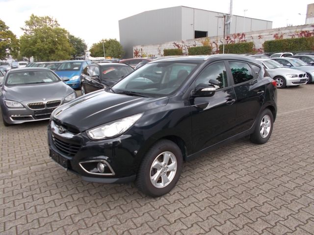 Hyundai ix35 Style 2WD AHK abn., Allwetter, Teilleder