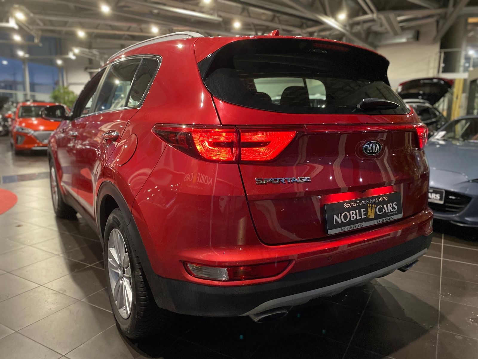 Fahrzeugabbildung Kia Sportage 1.6 T-GDI AWD Aut. Vision NAVI SHZ RFK