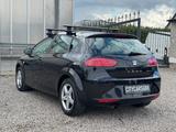 Seat Leon Style *BT*SHZ*Temp.*Einparkhilfe*Navi - Seat Leon aus 2011