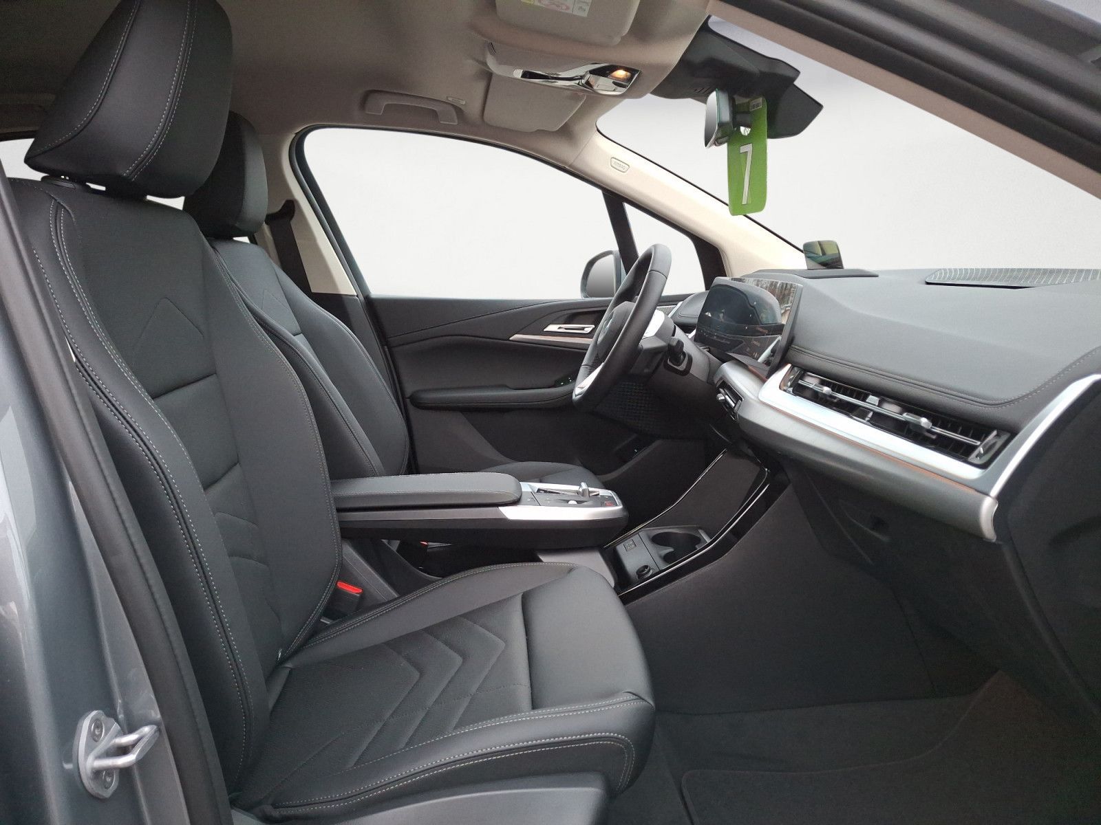 BMW 216 Active Tourer - Bild 8