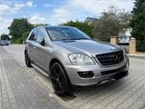 Mercedes-Benz ML 320 CDI 4MATIC - - Mercedes-Benz ML 320 Gebrauchtwagen