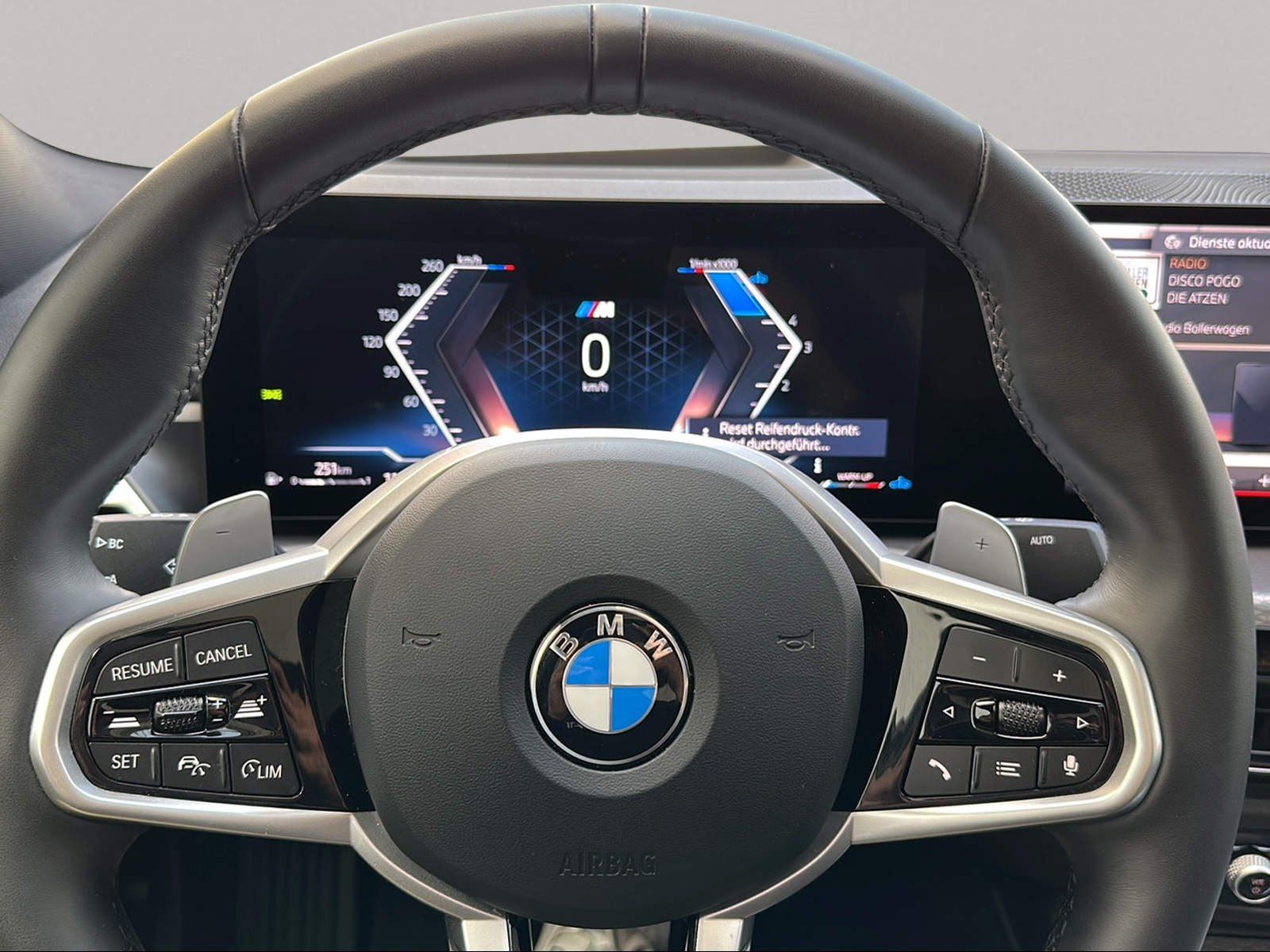BMW 320 - Bild 15
