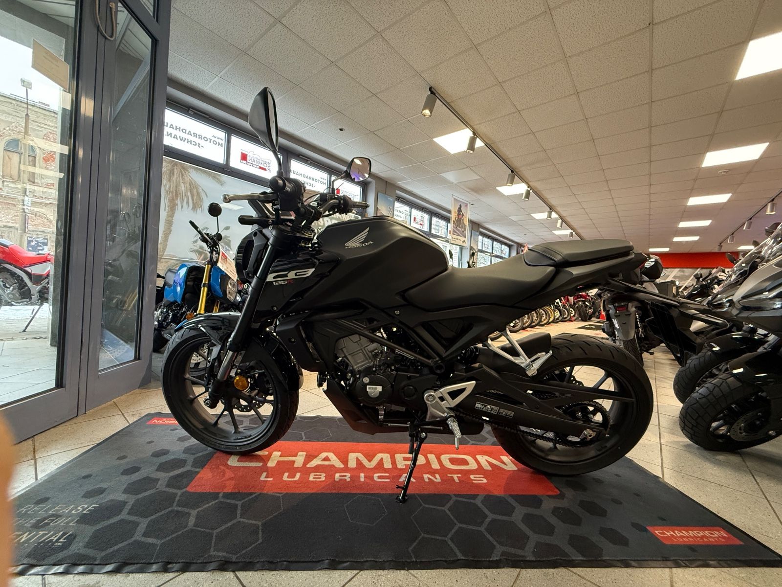 CB 125 R (Aktionspreis)