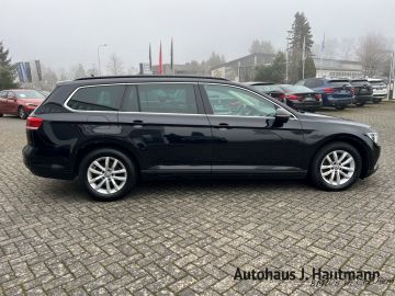 Volkswagen Passat - 8