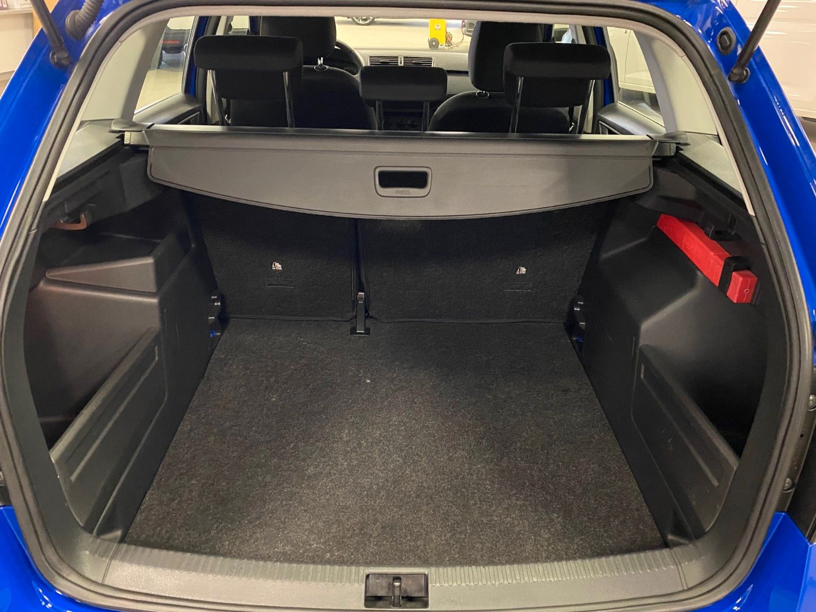 Fahrzeugabbildung SKODA Fabia 1.0 TSI Active Combi+KLIMA+GARANTIE+PDC+BC